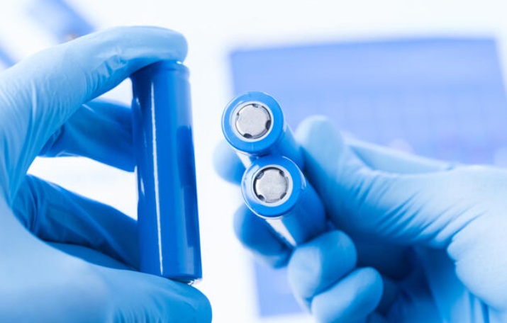 Batteries and supercapacitors research